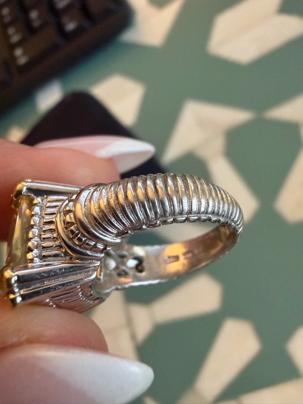 Judith Ripka Canary Yellow Crystal Ring - Picture 5 of 9